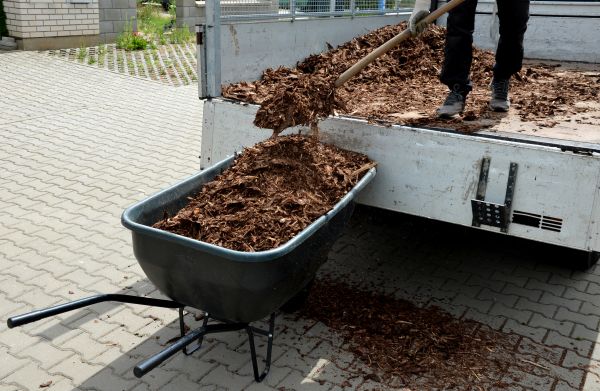 Bulk Mulch Delivery in Ogden