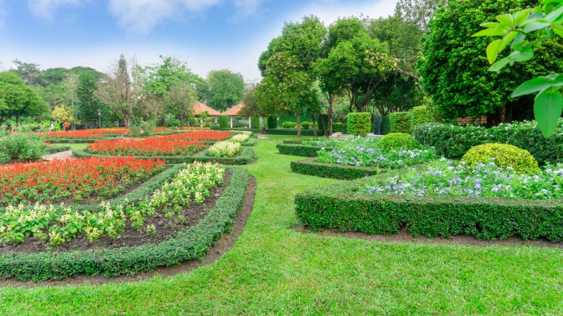 Lawn Border Installation